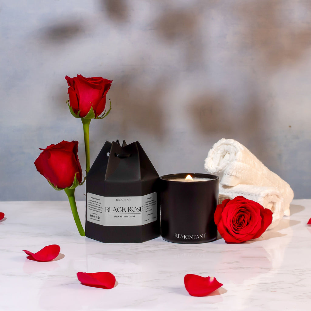 Black Rose Candle | Black Tea · Rose · Musk