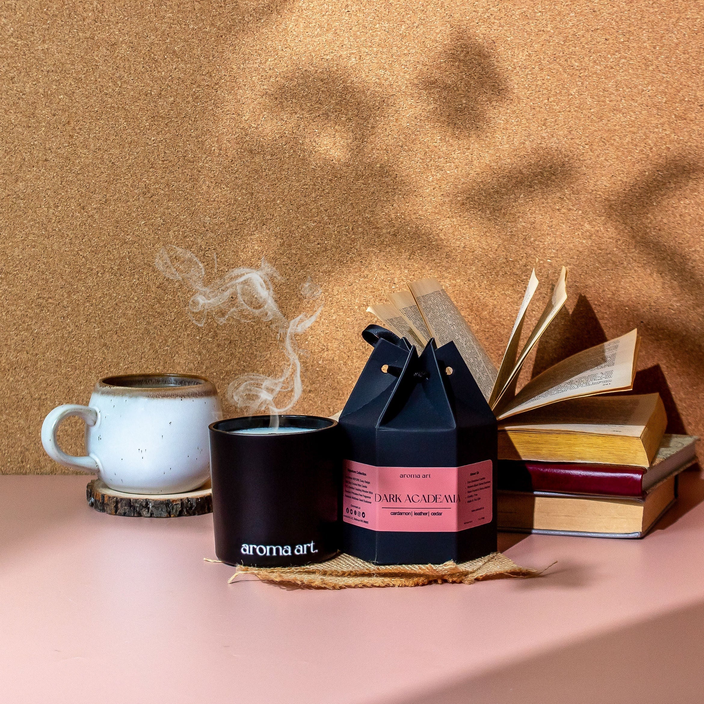 Dark Academia Candle | Cardamom · Leather · Cedar