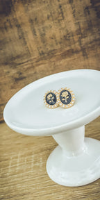 Black Pearl Rose Earrings – Elegant Jewelry Gift for Grandma