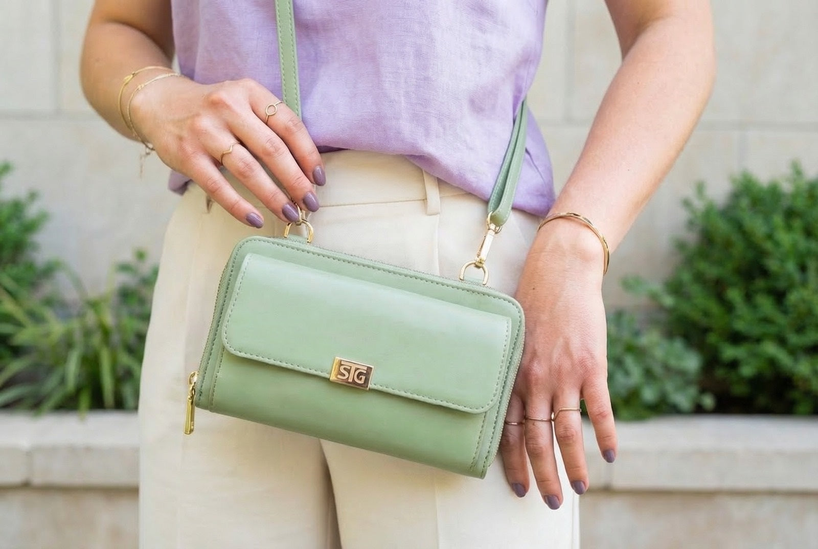 Captiva RFID Touch Screen Crossbody Purse — Stay Connected in Style