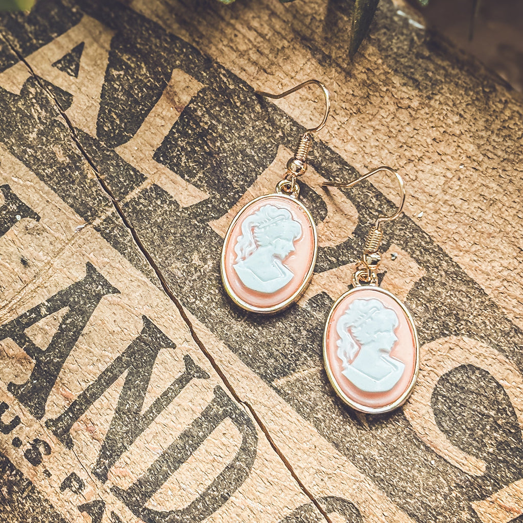 Cameo Silhouette Earrings – Vintage-Inspired Gift for Grandma