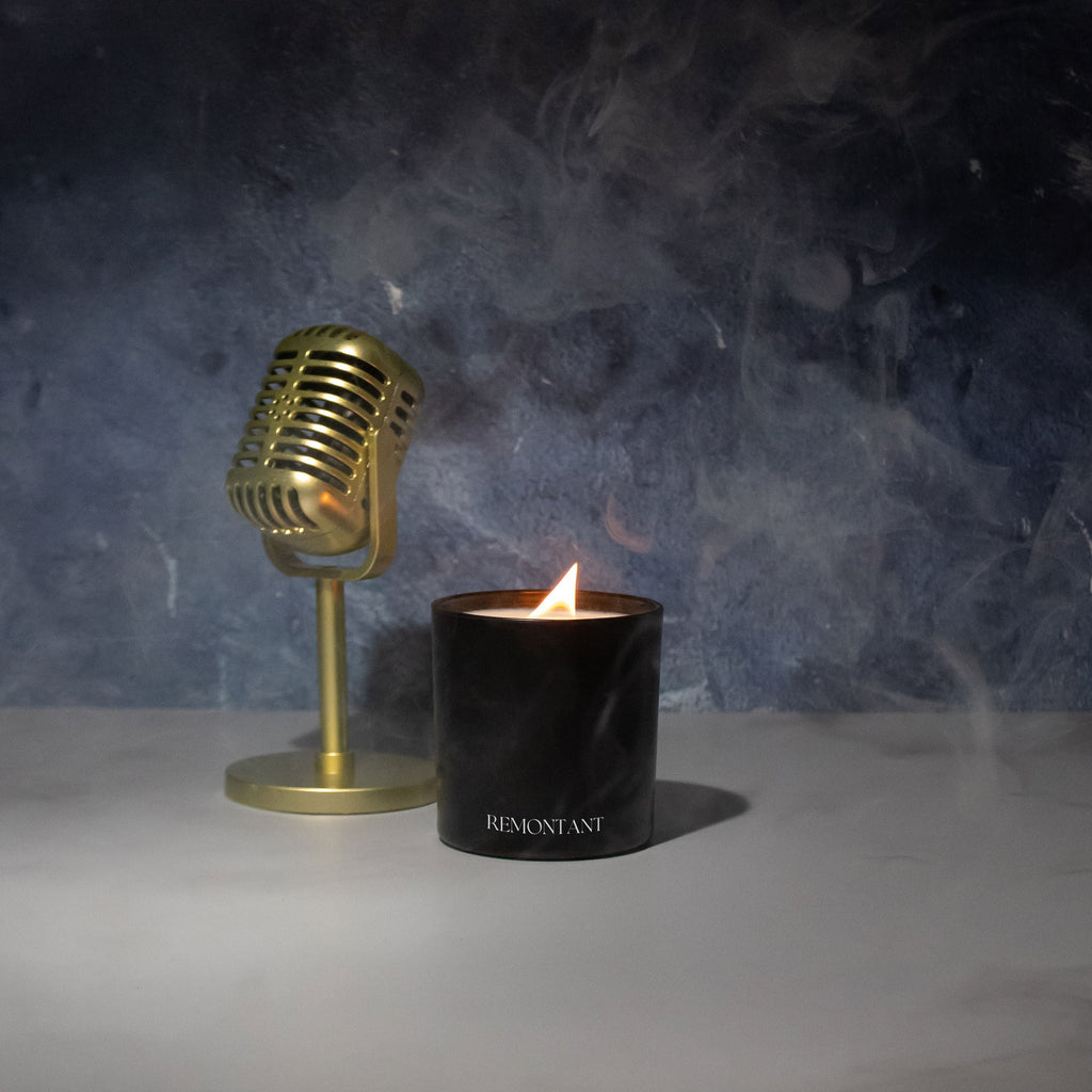 Violet Night Candle | Bergamot · Saffron · Benzoin
