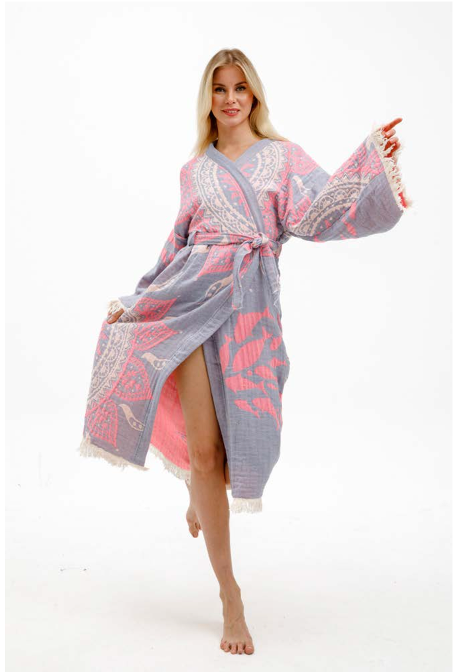 Boho Jacquard Kimono – A Free-Spirited Gift for Grandma